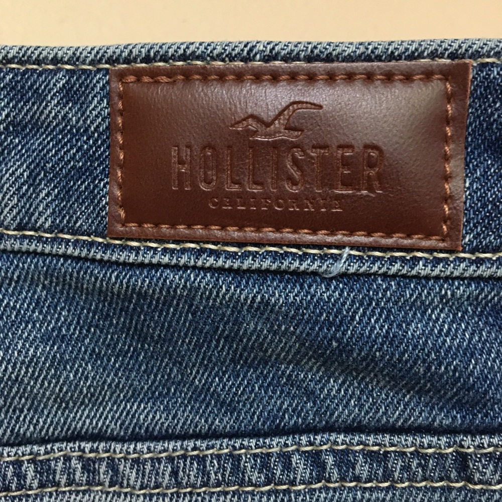 NWT Hi-Waisted Mom Jeans - Picture 6 of 10